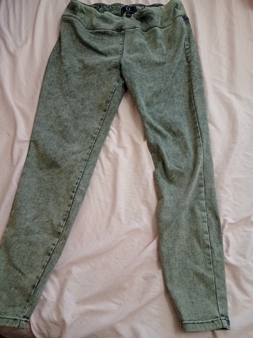 G by Giuliana Olive Wash Skinny Jeggings